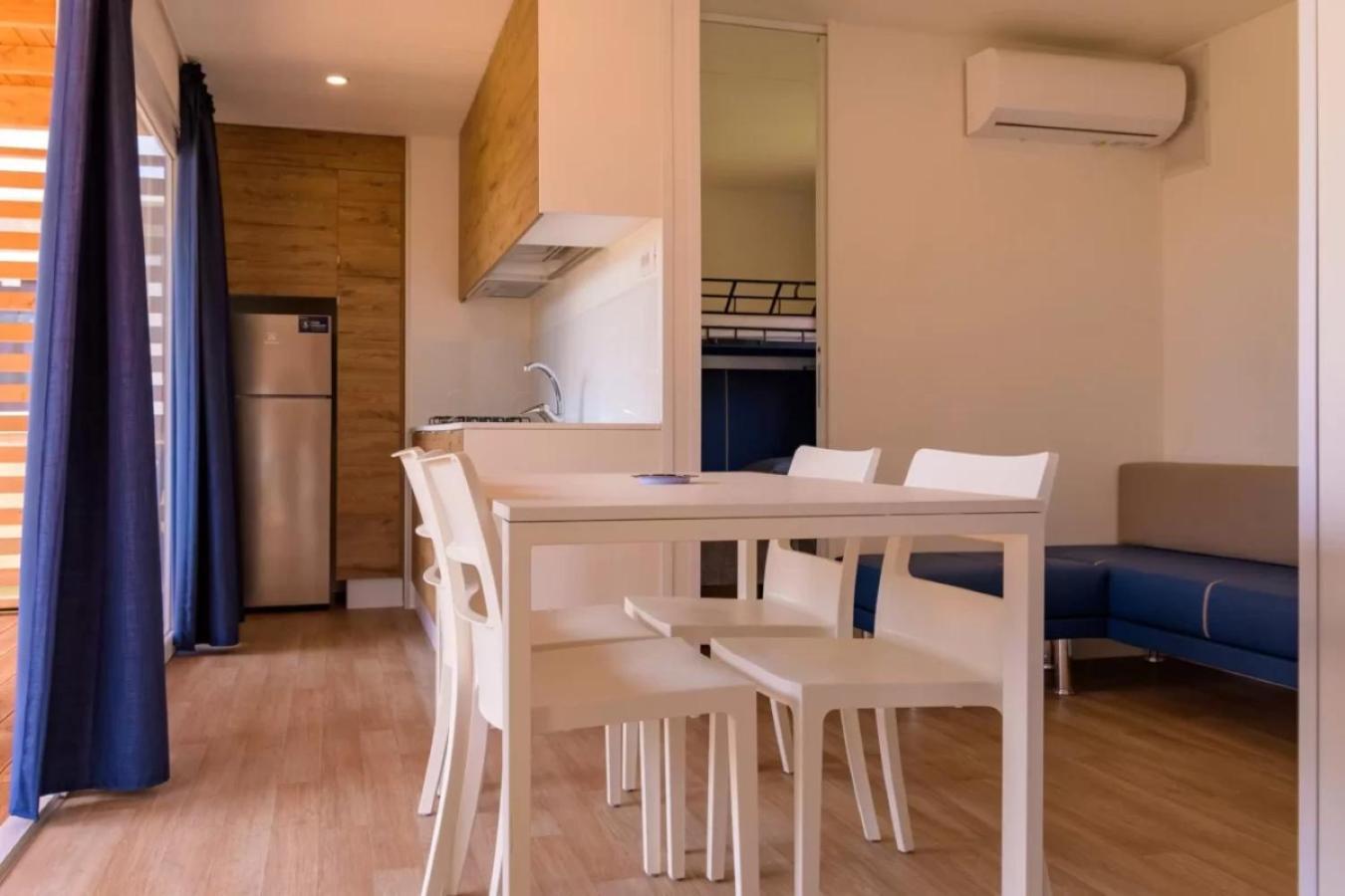 Torre Rinalda Beach Camping & Resort Lecce Room photo